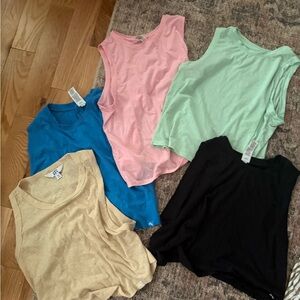 Set of Cropped Activewear Tanks Joylab and All in Motion